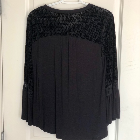 Button up blouse - Picture 5 of 6